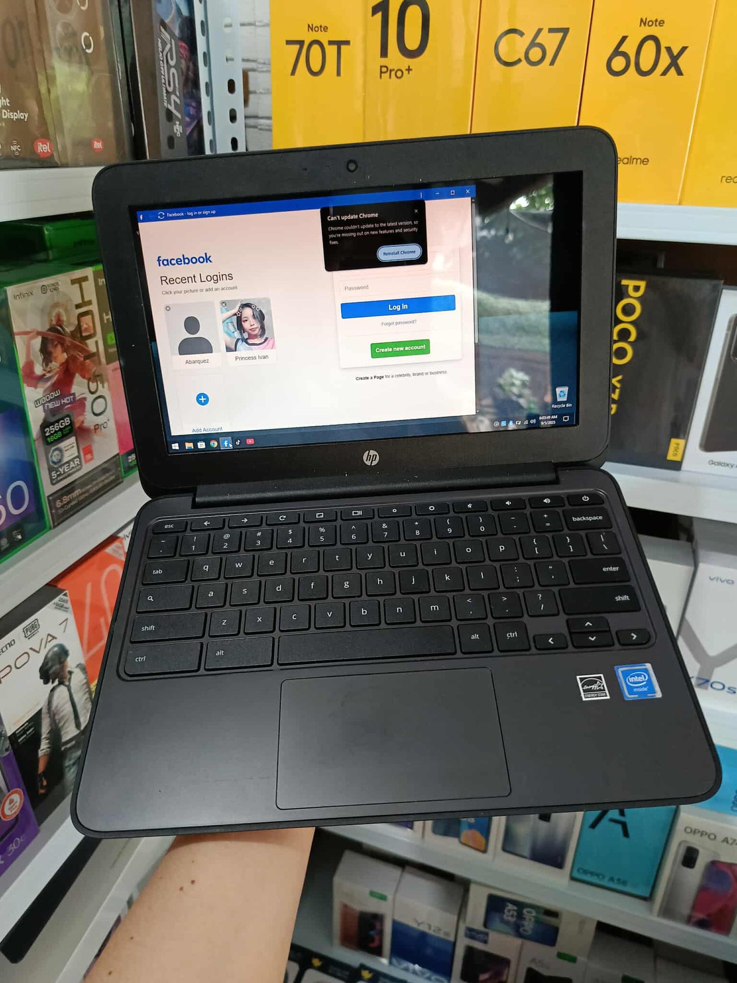 ASSORTED CHROMEBOOK